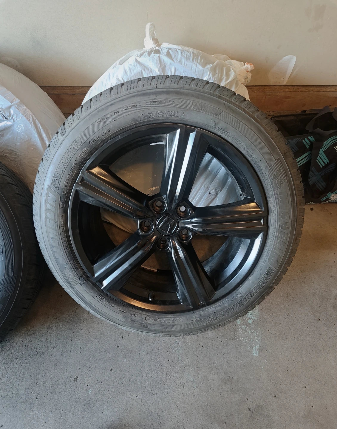 Michelin Defender LTX M/S Tires with Honda Rims - 255/55R19 - photo 3