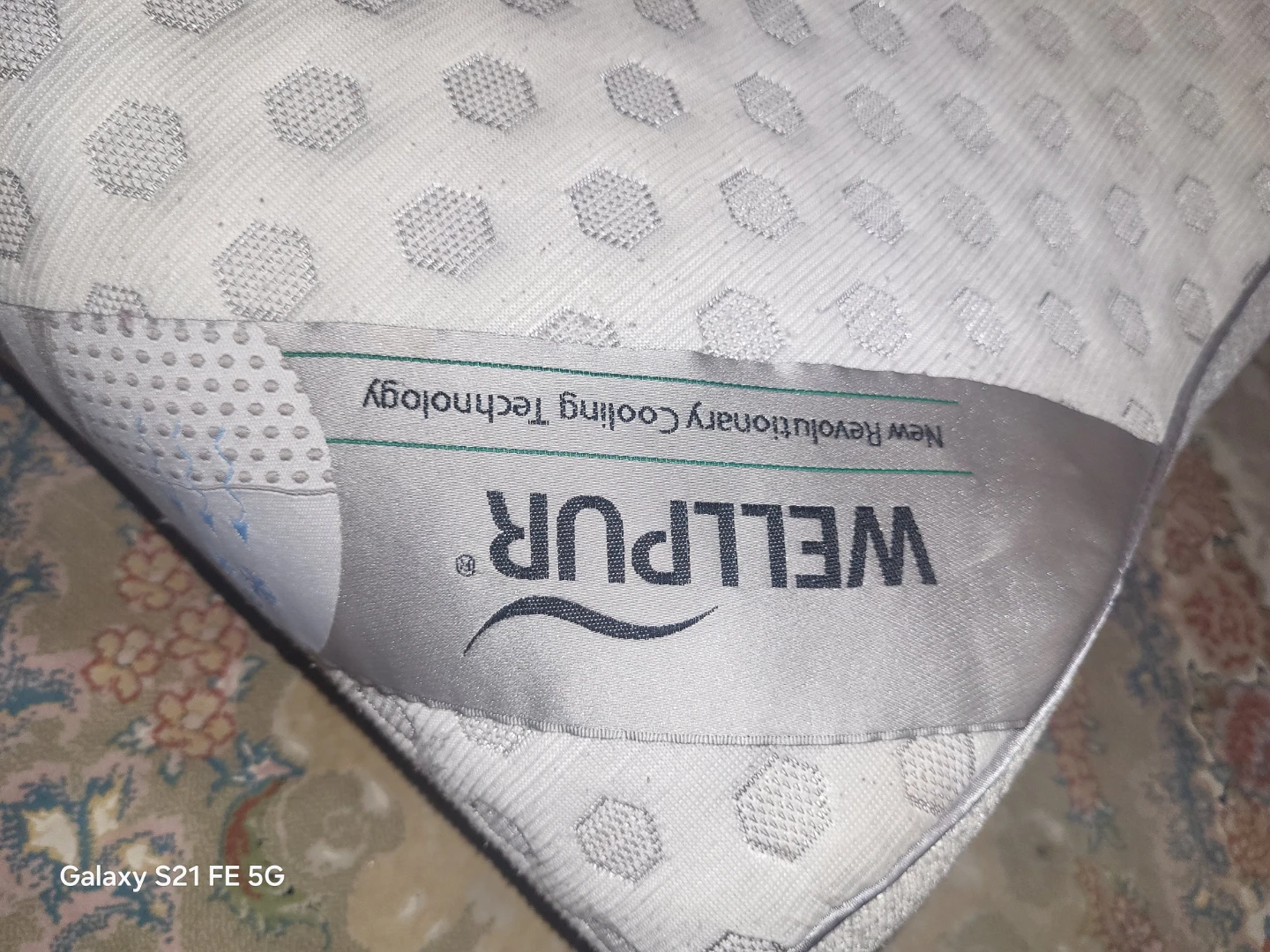 Wellpur Cooling Pillow,Memory foam. - photo 5
