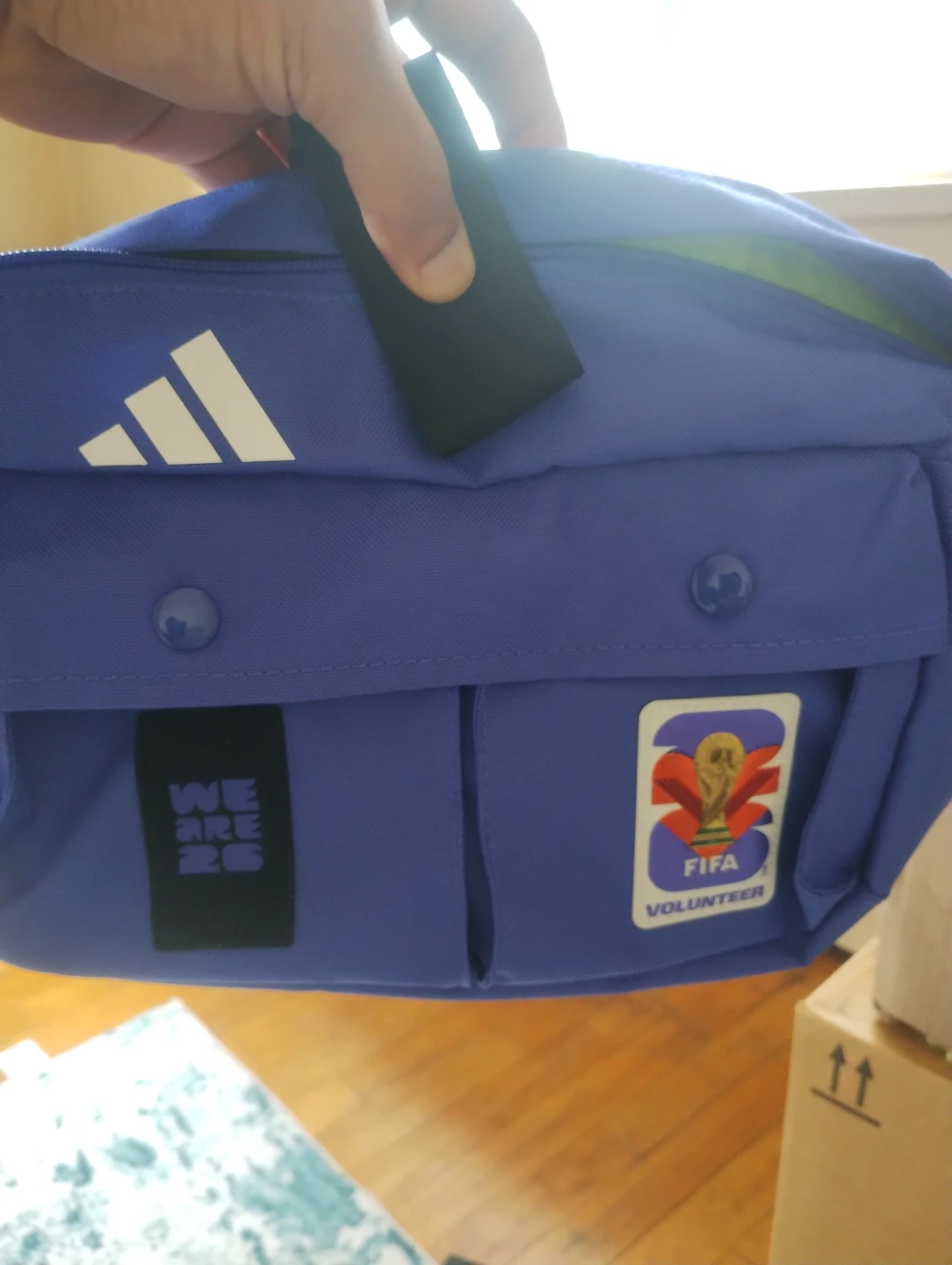 Official Adidas FIFA World Cup 2026 Volunteer Fanny Pack - photo 3