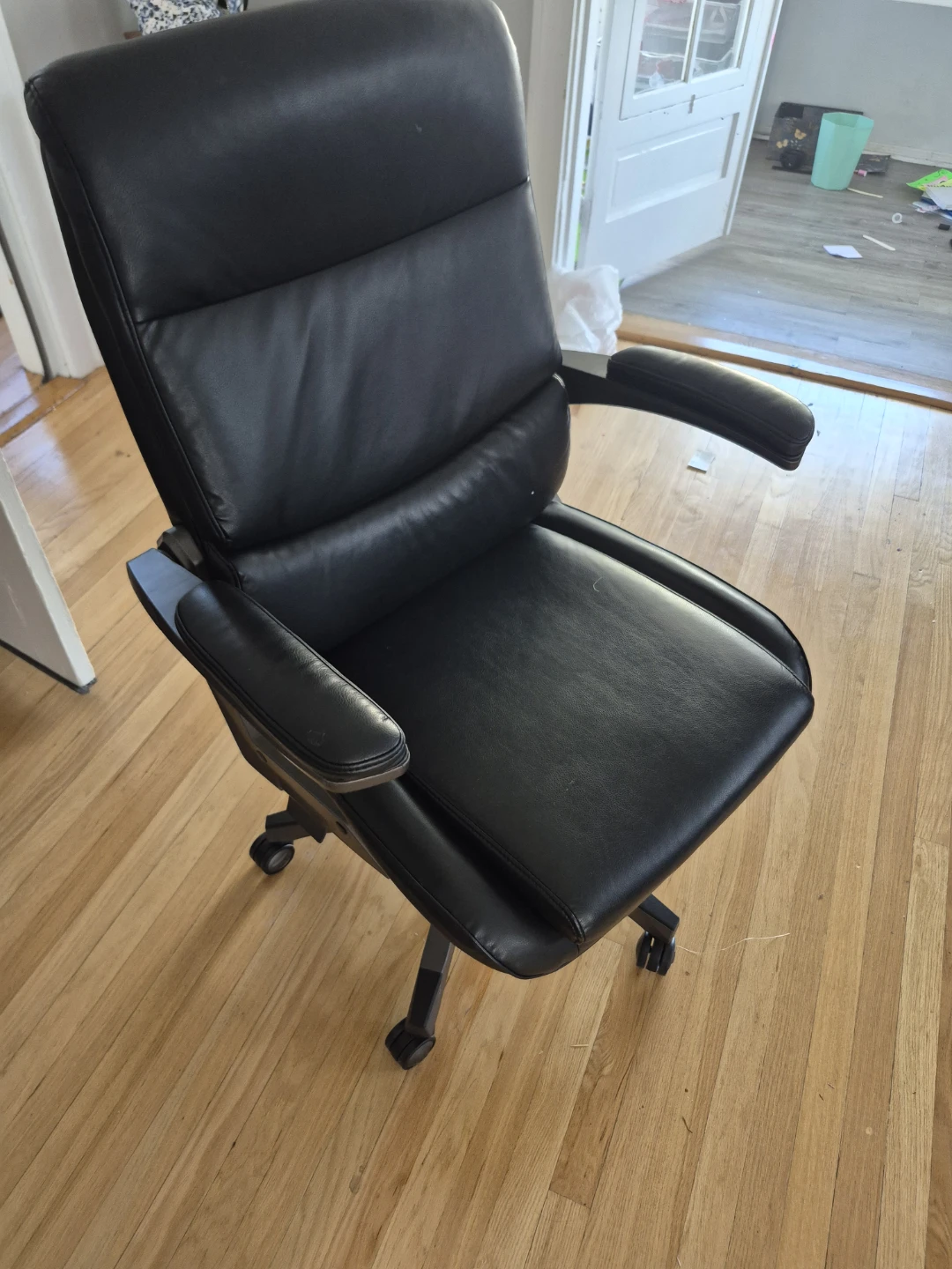 Black Leather Executive Office Chair