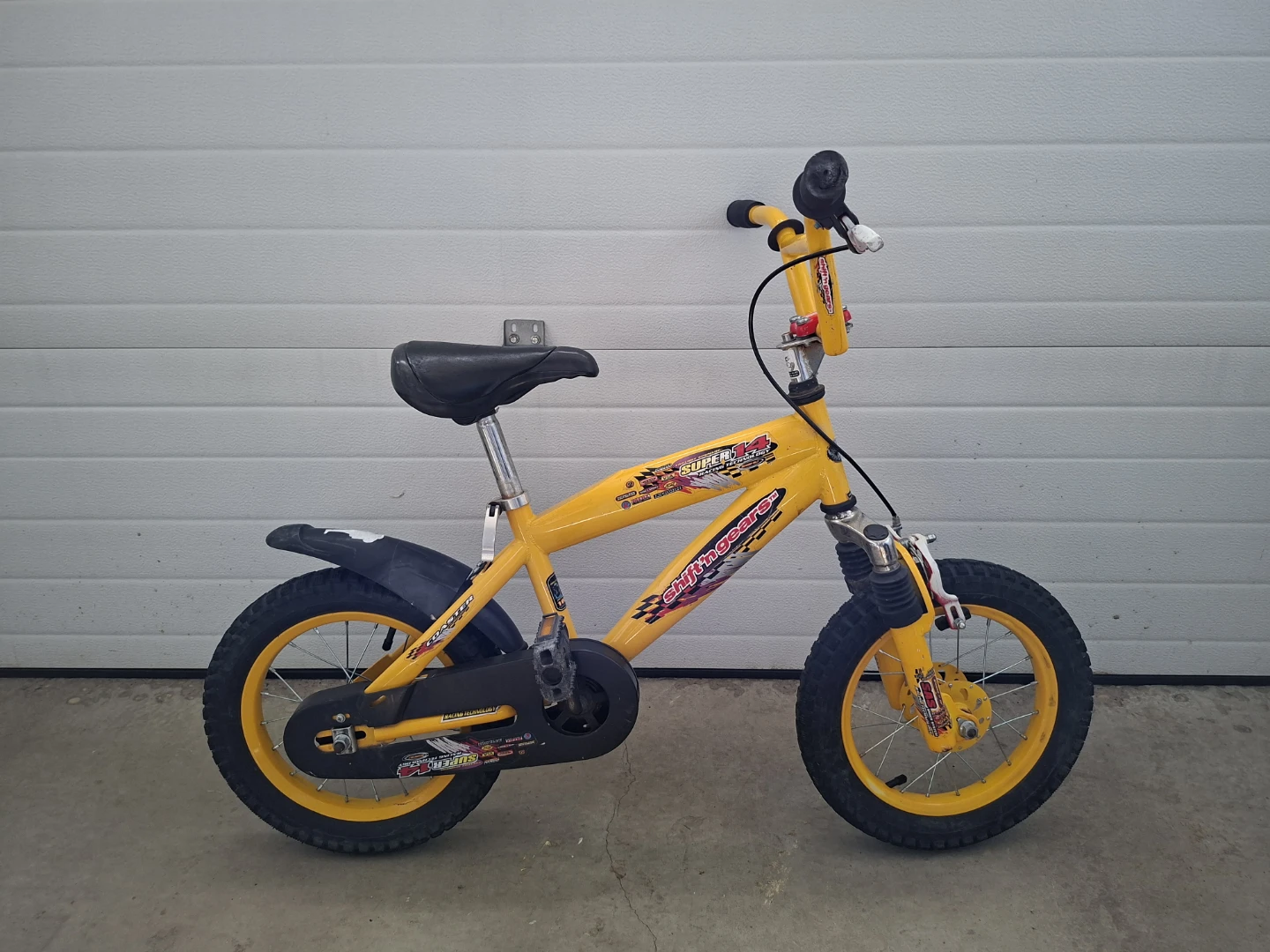 Yellow Kids' Bicycle with free helmet