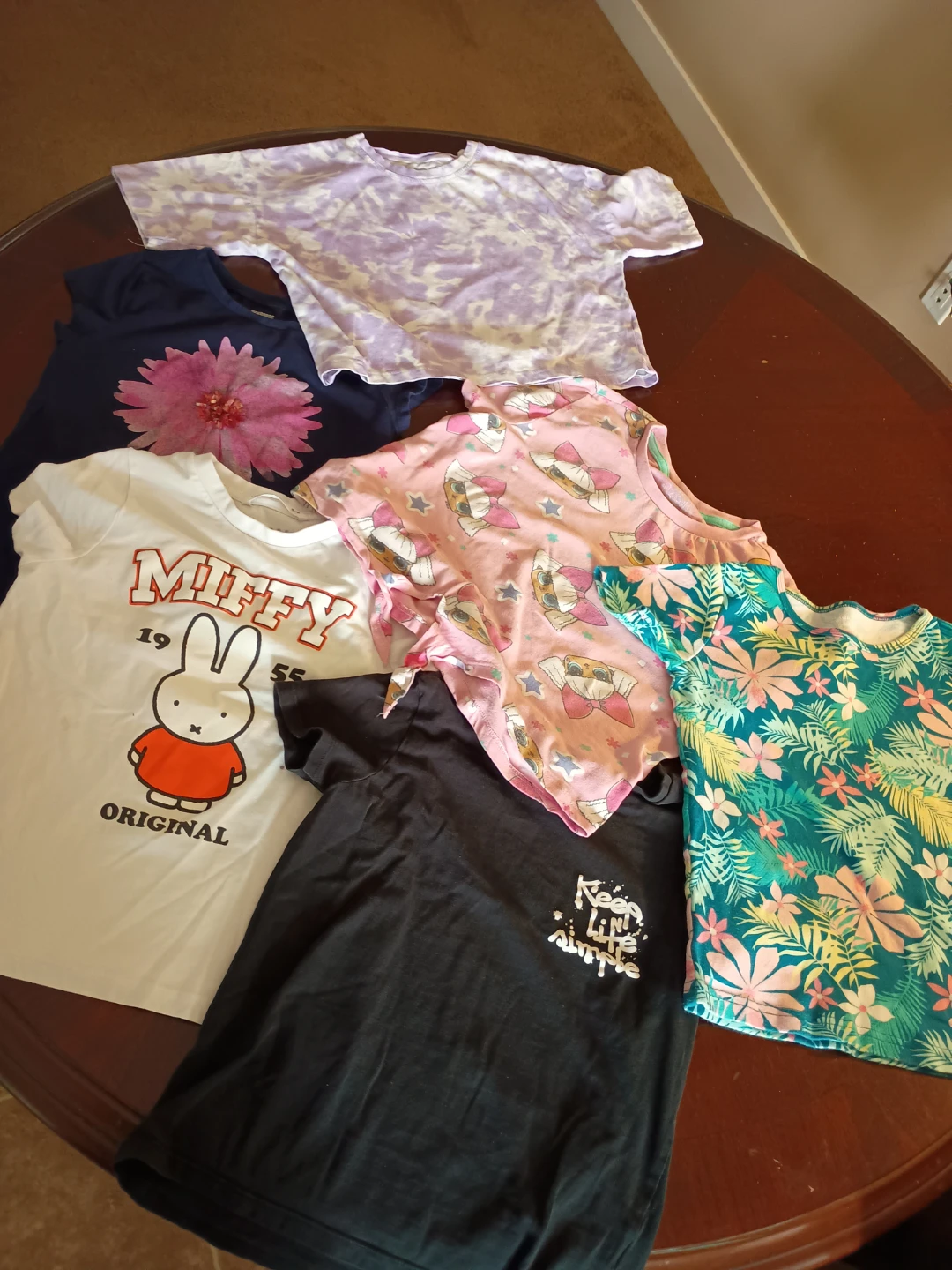 Size 6, short sleeve tops - photo 2