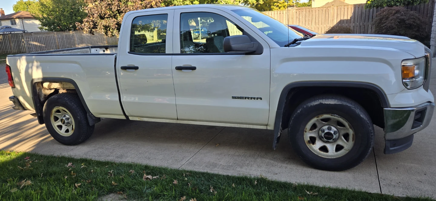 White GMC Sierra Pickup Truck - photo 2