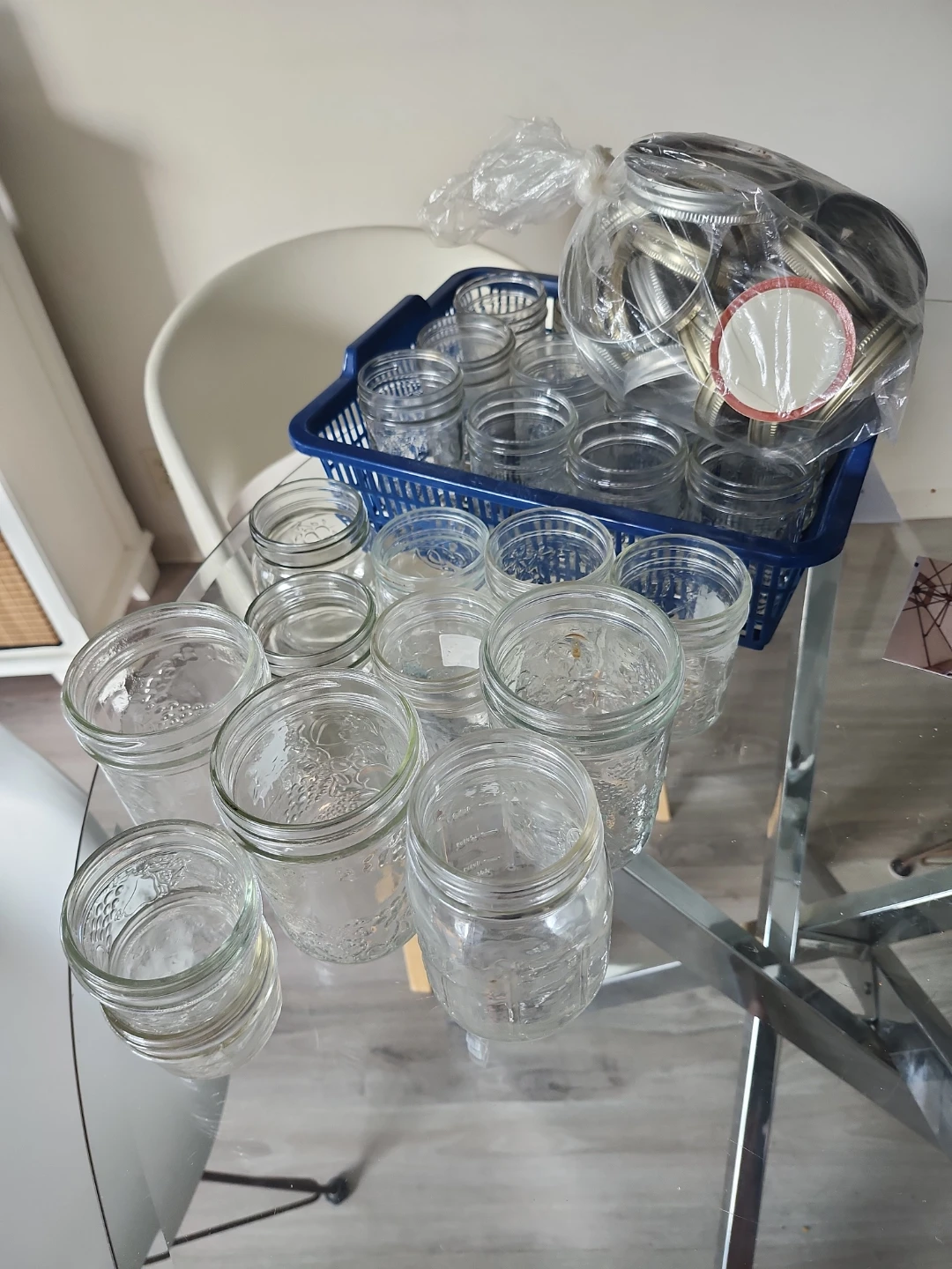 Mason Jars with Lids