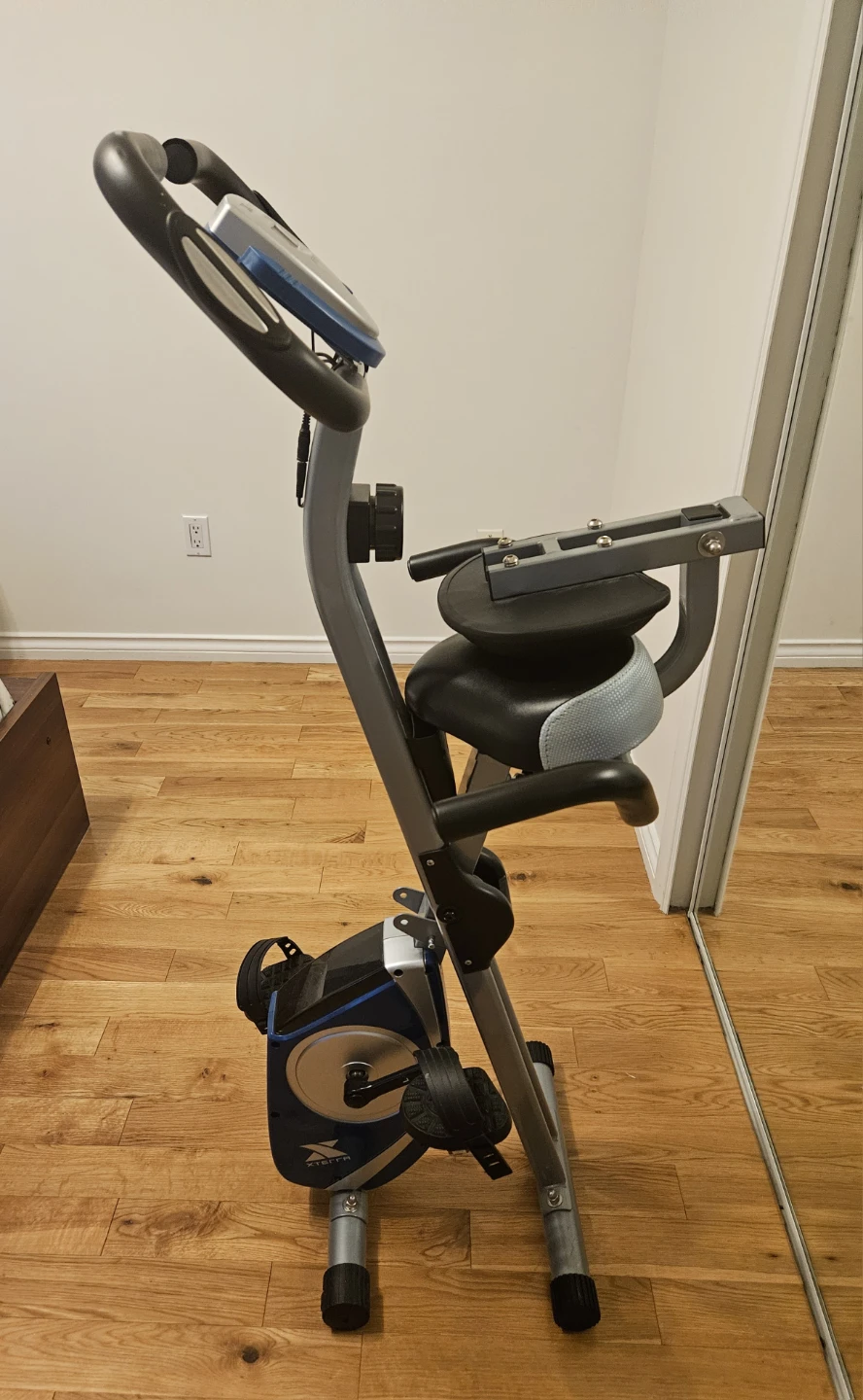 Exercise bike - photo 2