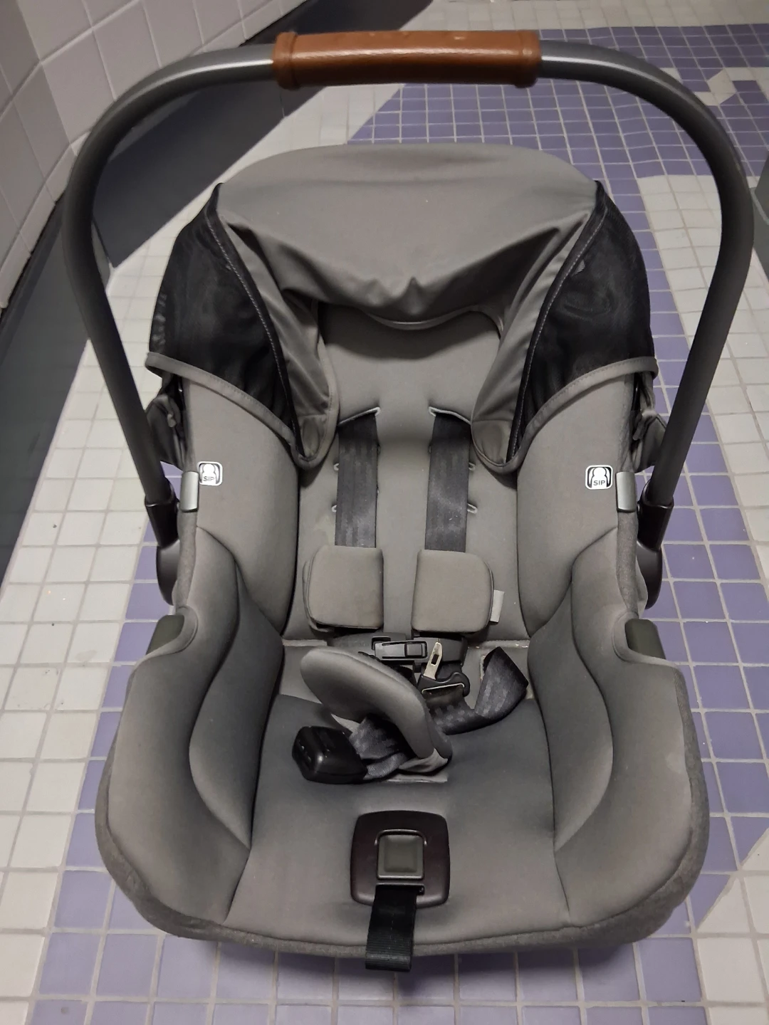 Nuna Infant Car Seat - photo 5