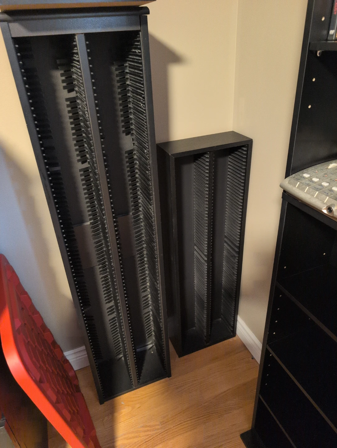 CD storage Tower - photo 2