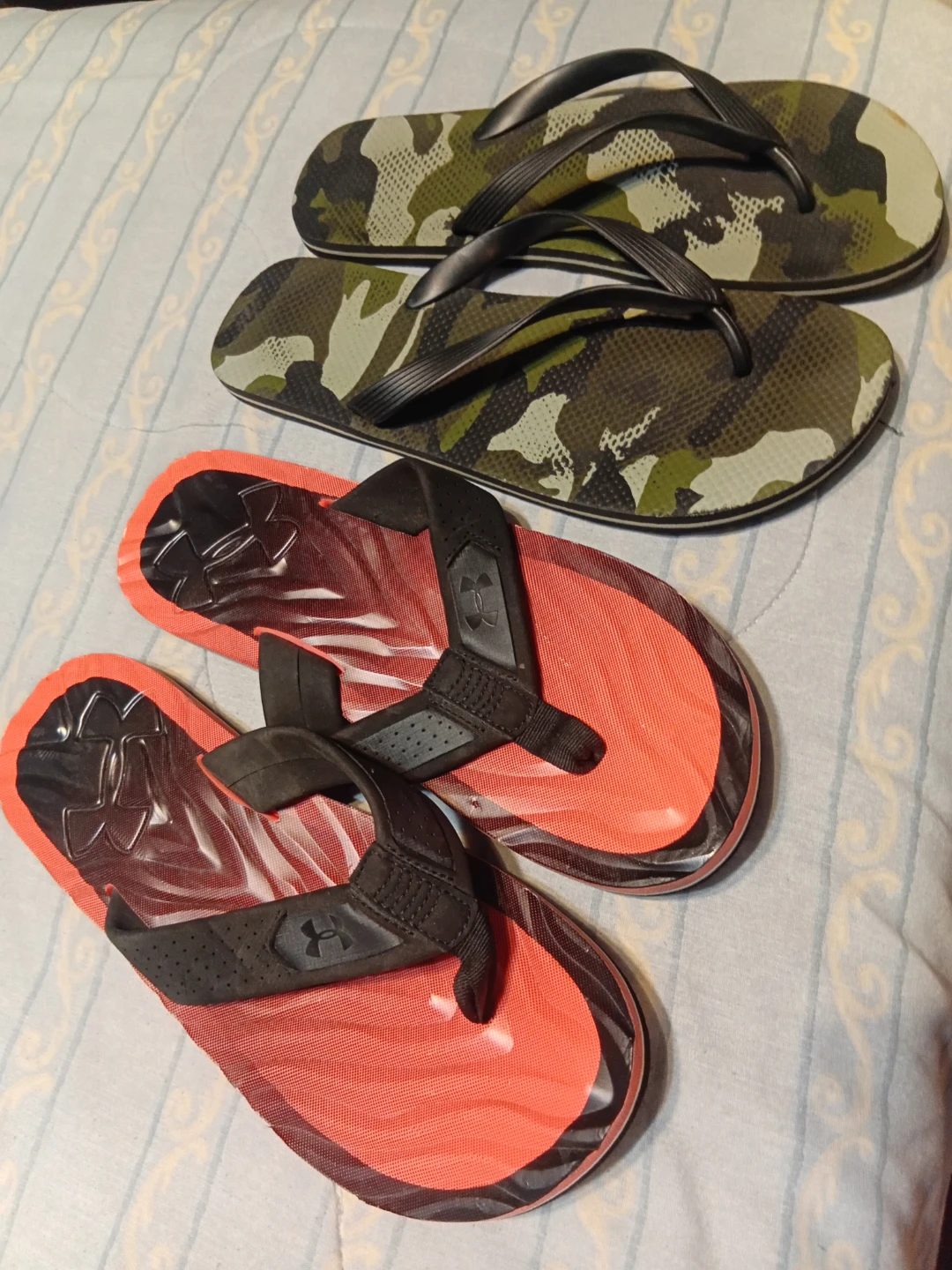 Under Armour Flip Flops - Men's Size 11