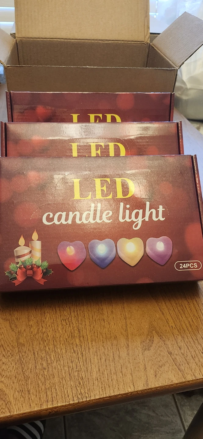 72 LED Candle Lights with 6000 Rose Petals - photo 3