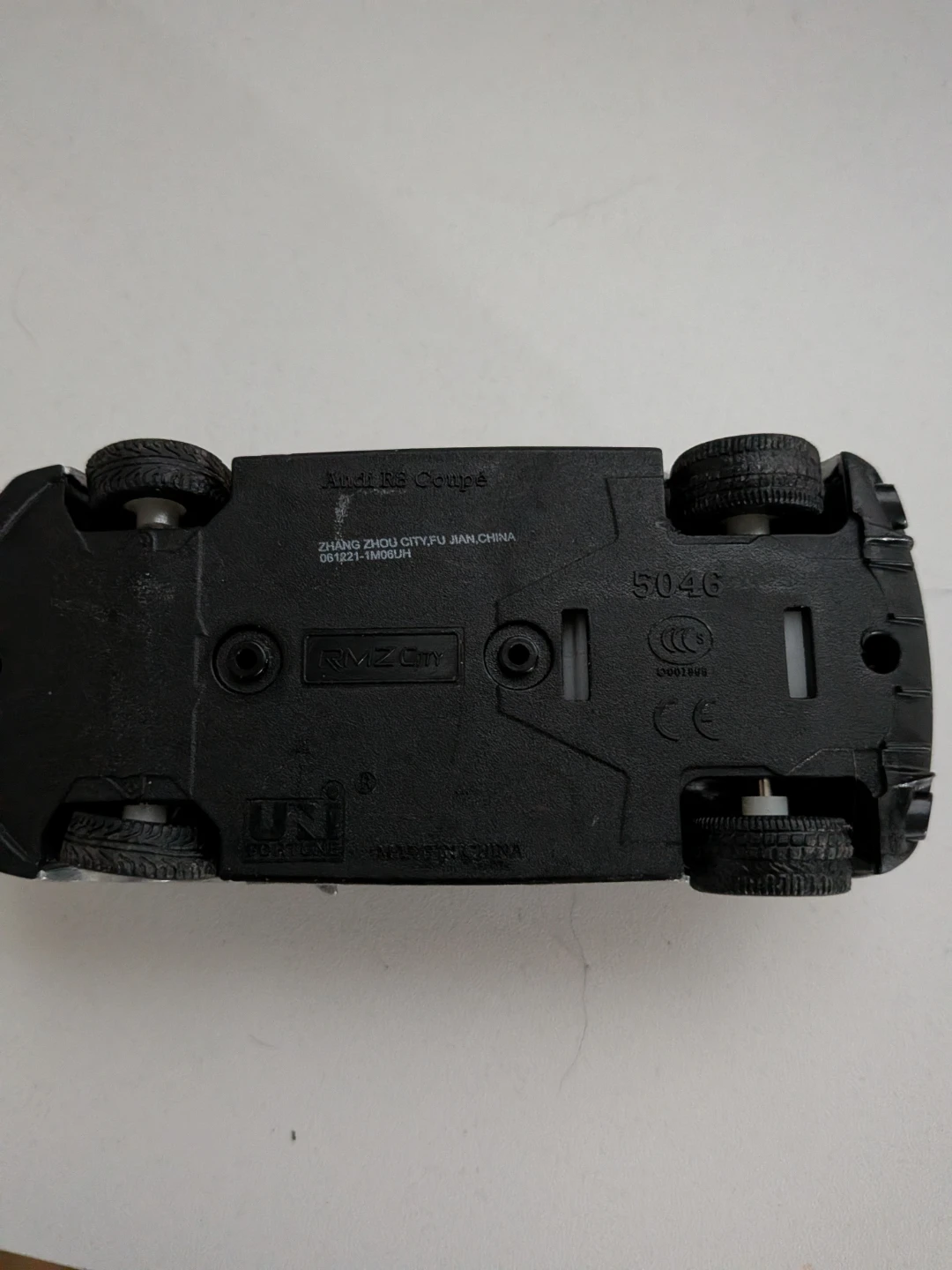 Audi R8 Coupe Toy Car - photo 4