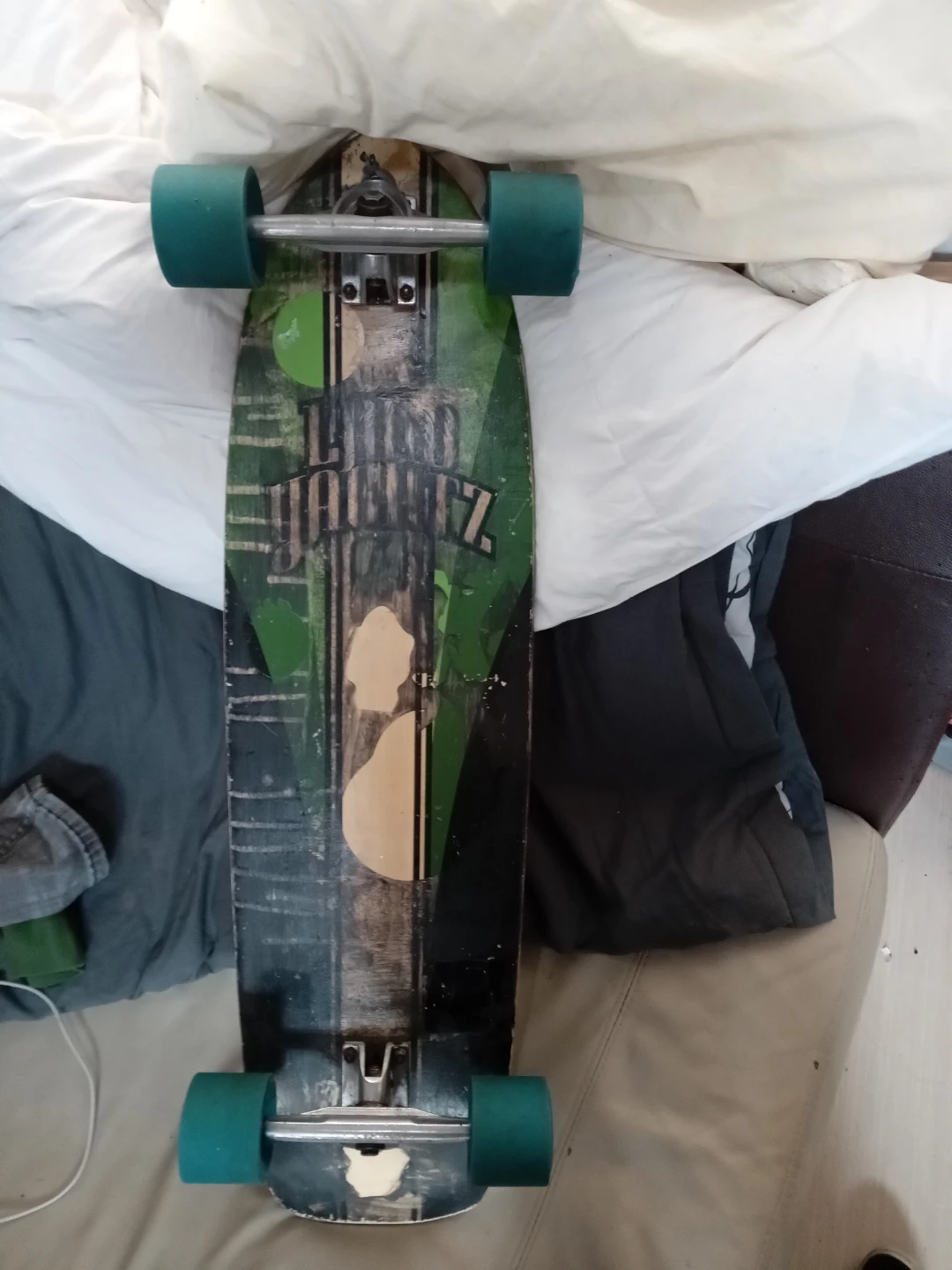 Landyachtz Longboard Complete Setup – Bear Trucks & Hawgs Wheels - photo 2