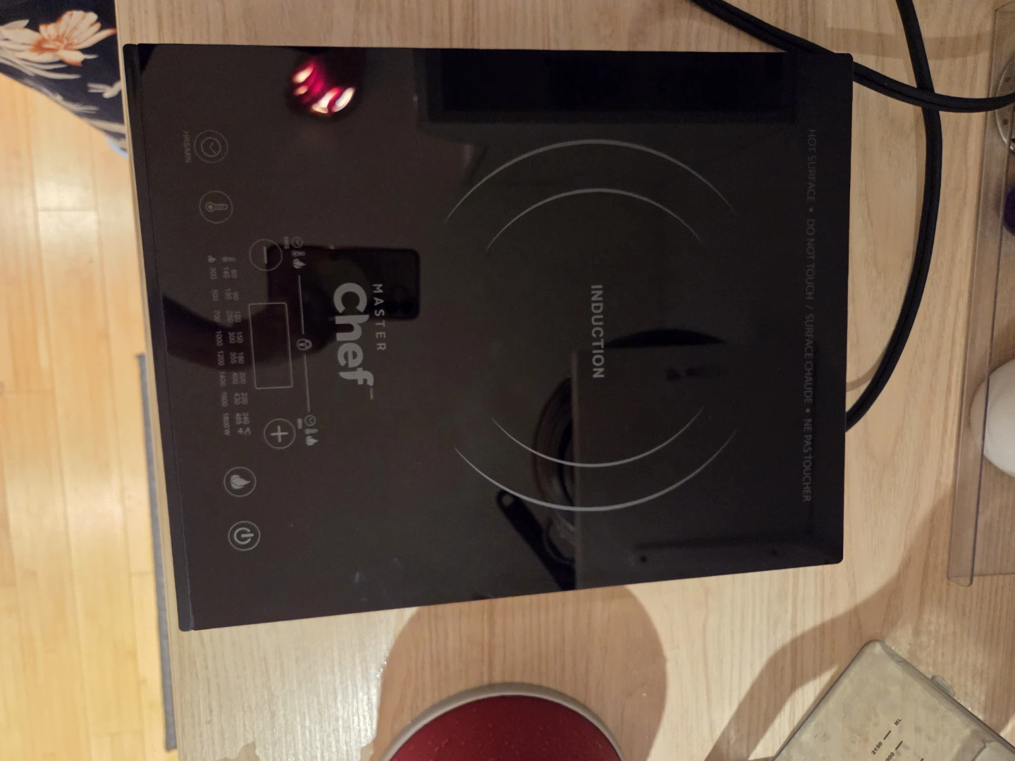 MASTER Chef Portable Induction Cooktop