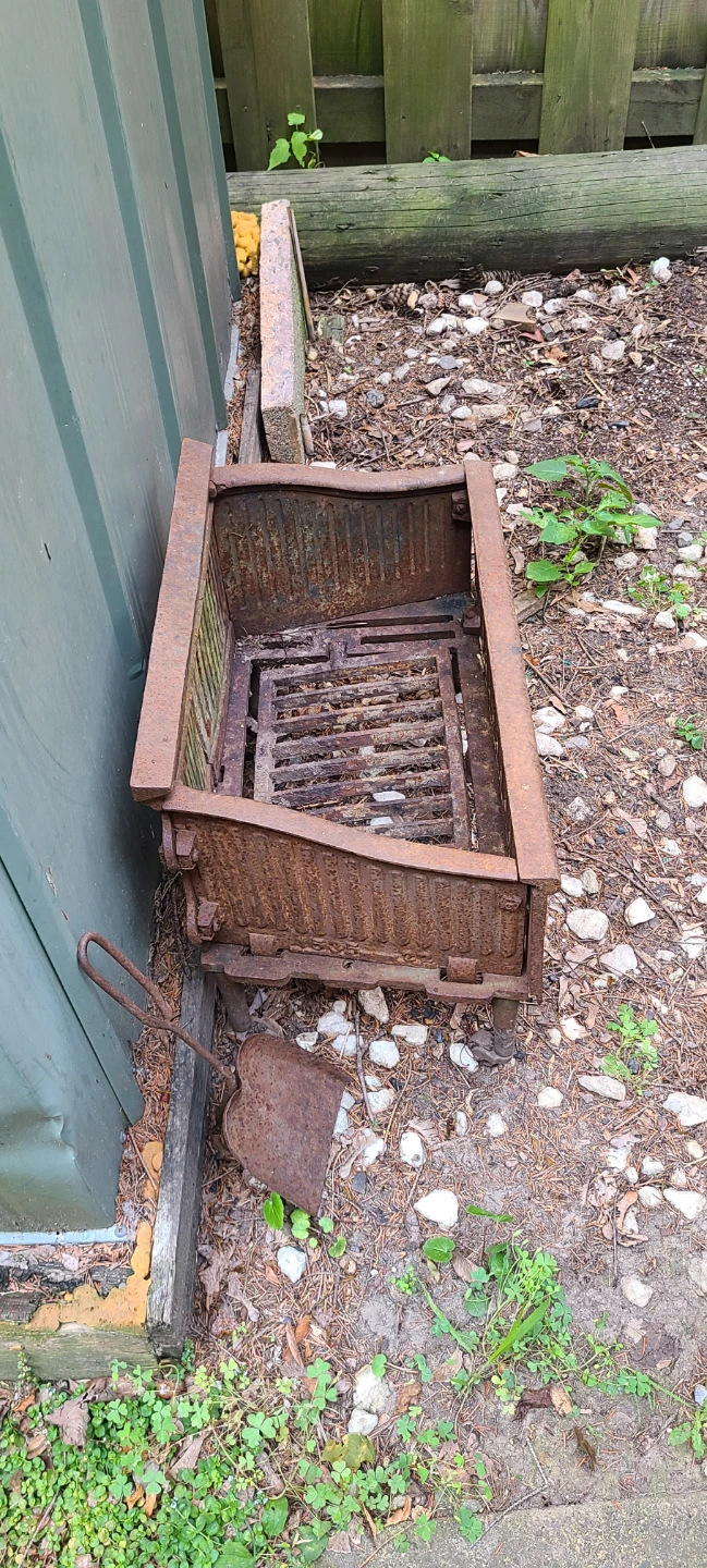 Antique Fireplace Log Holder Cast Iron with Mini Shovel - photo 3