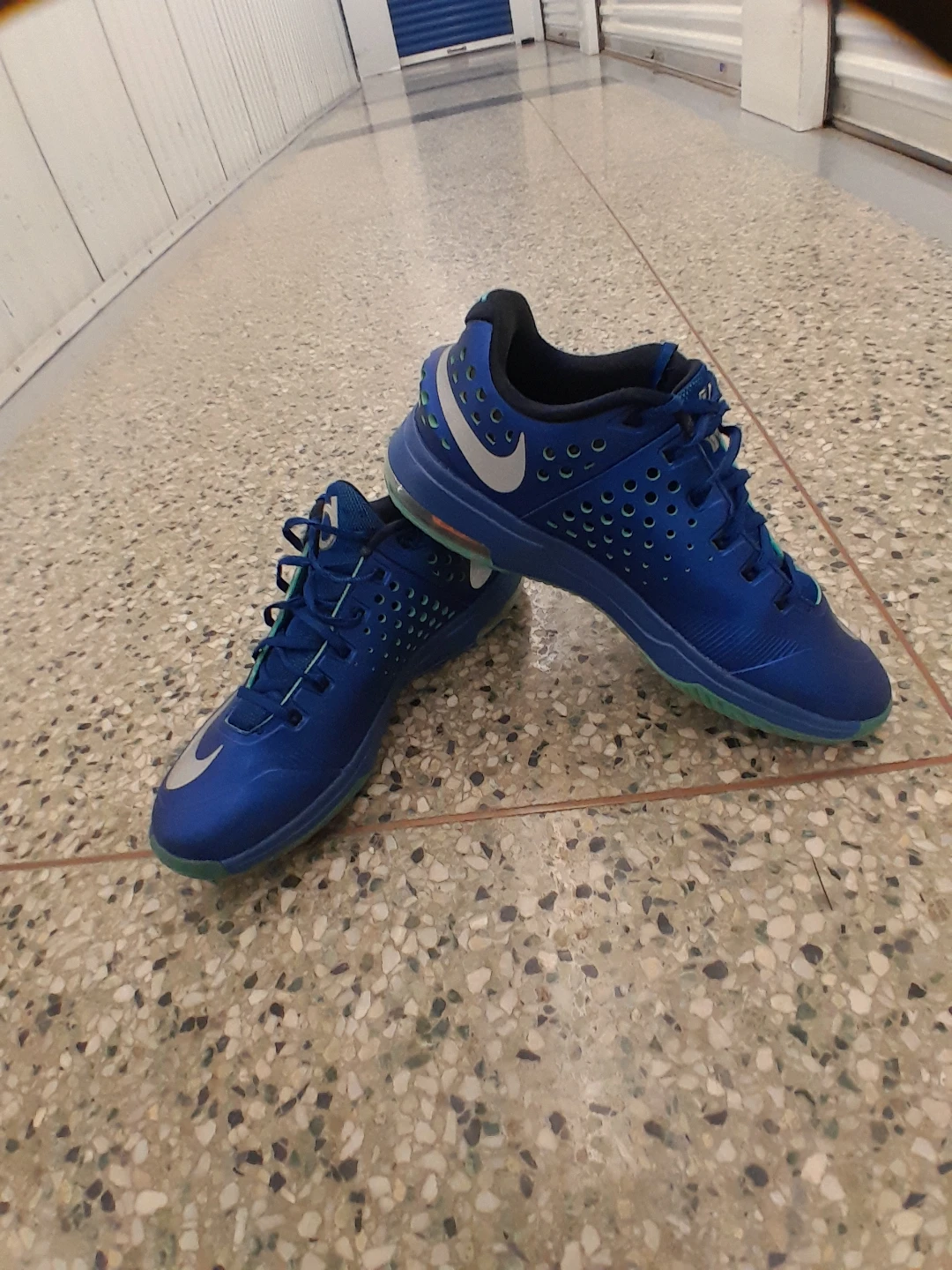 Nike Zoom Running Shoes Men's Size 10