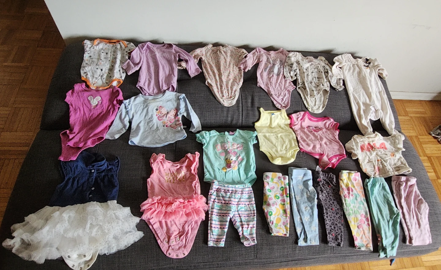 Huge lot of baby girl clothes aged 0-9 months - photo 5