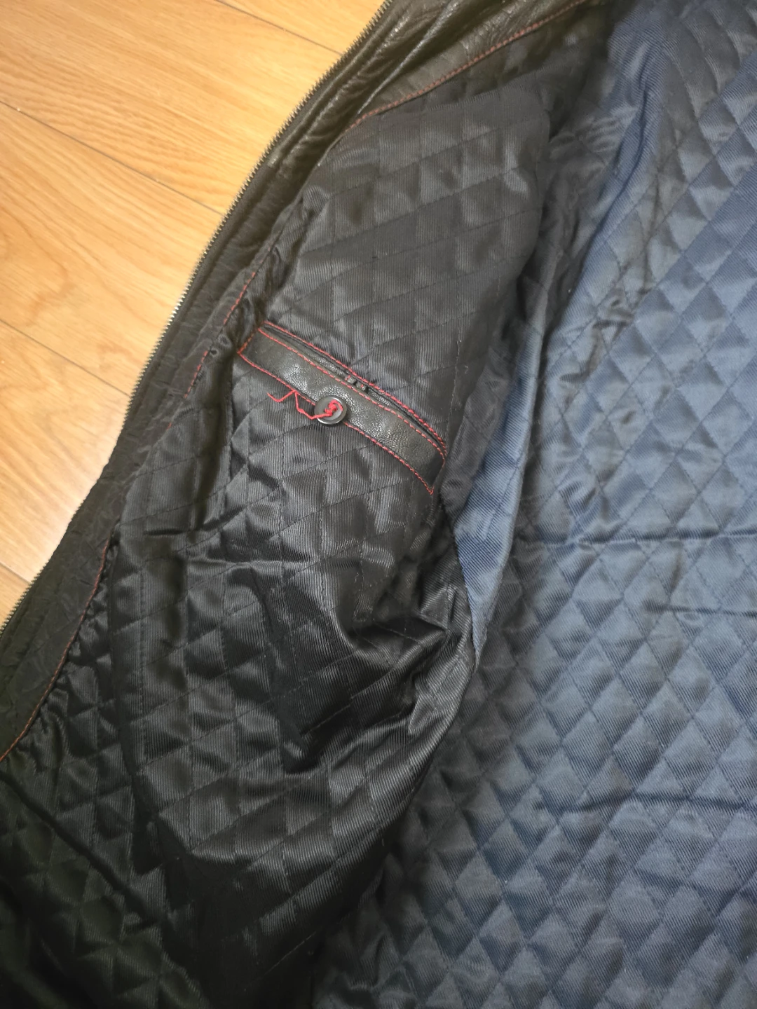 True Originals Black Leather Jacket - photo 2