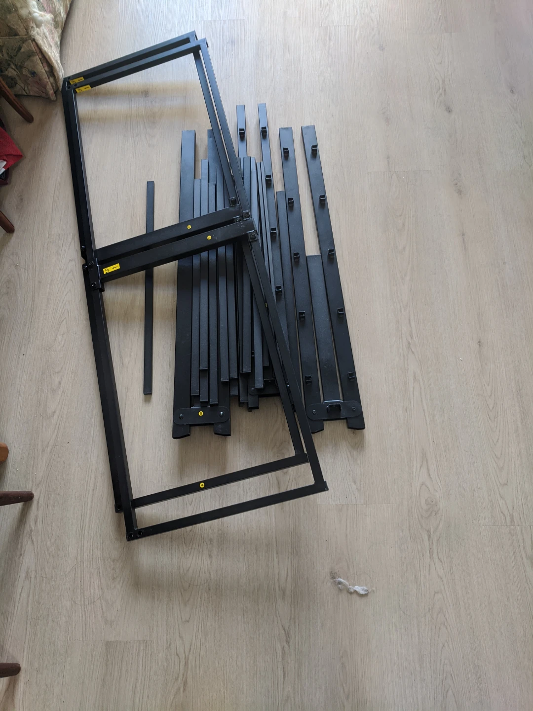 Double bed frame (delivery free) - photo 4