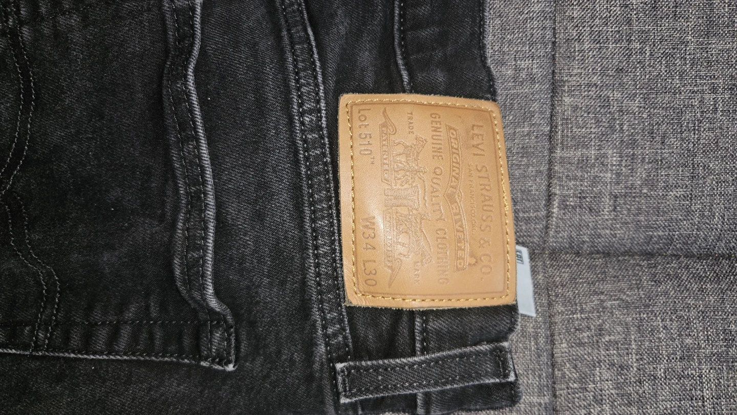 34 x 30 Black Skinny Levis - photo 2