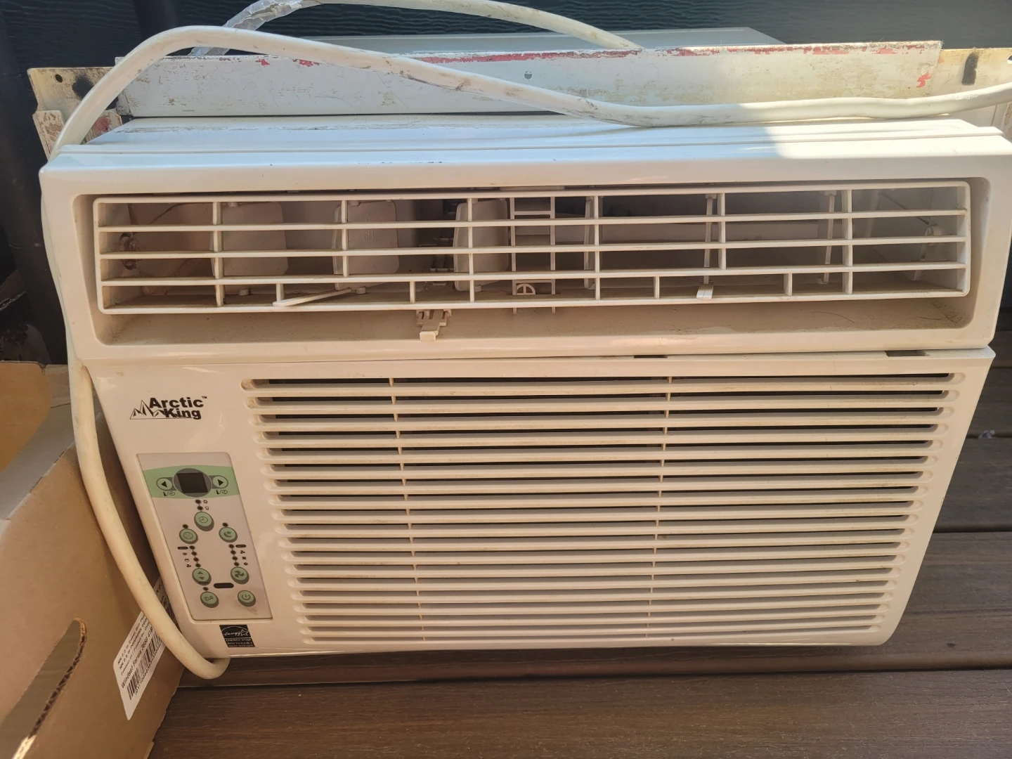 Arctic King Window Air Conditioner - photo 2