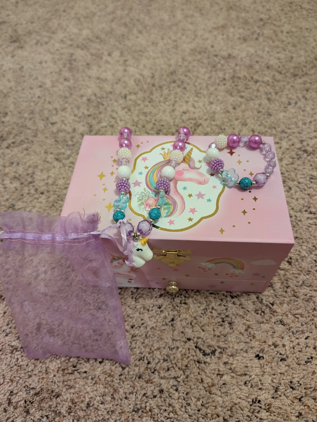 New - Musical Jewelry Box with Necklace and Bracelet - photo 3