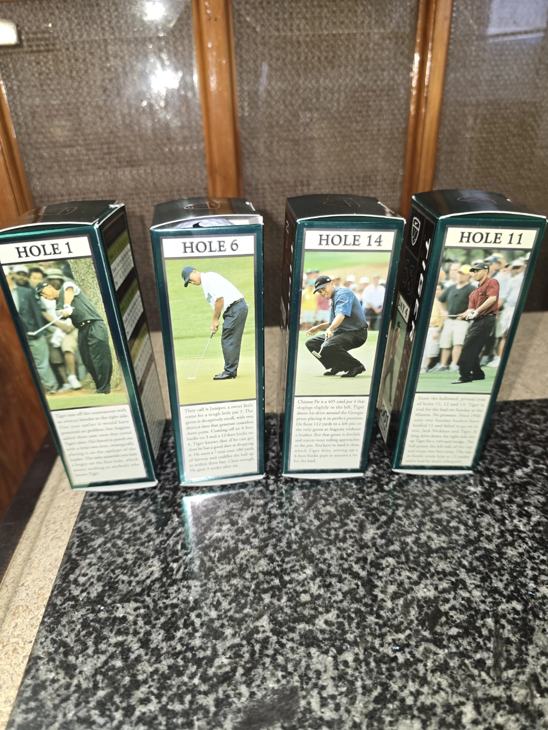 Tiger Woods 2001 Masters Champion Golf Scoreboard Set - photo 3