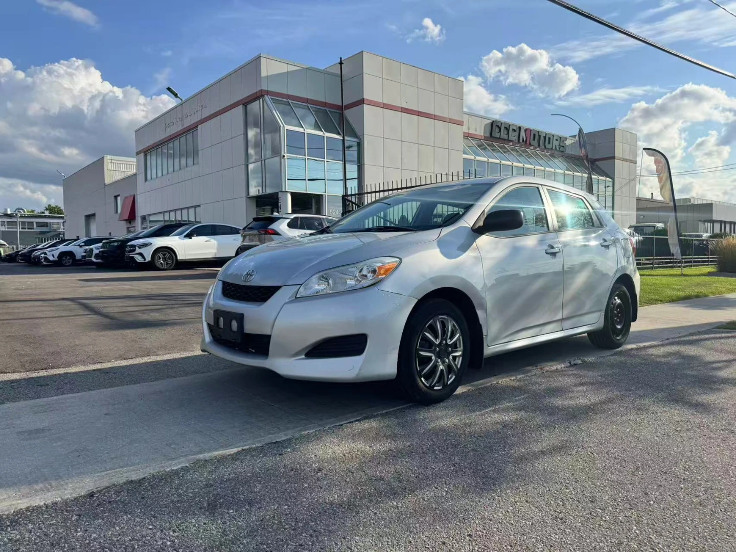 2013Silver Toyota Matrix