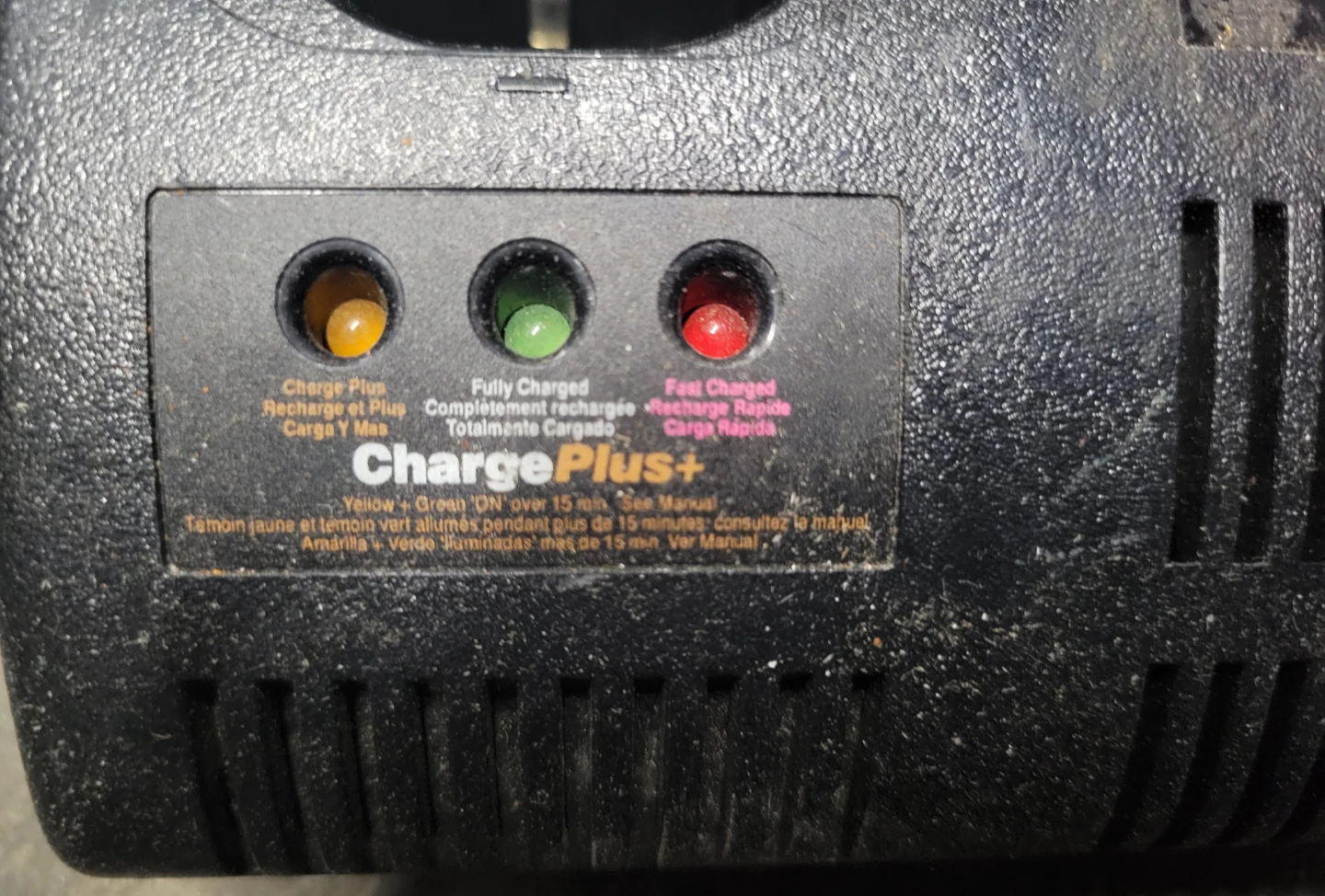 Ryobi 14.4V Battery Charger - photo 2