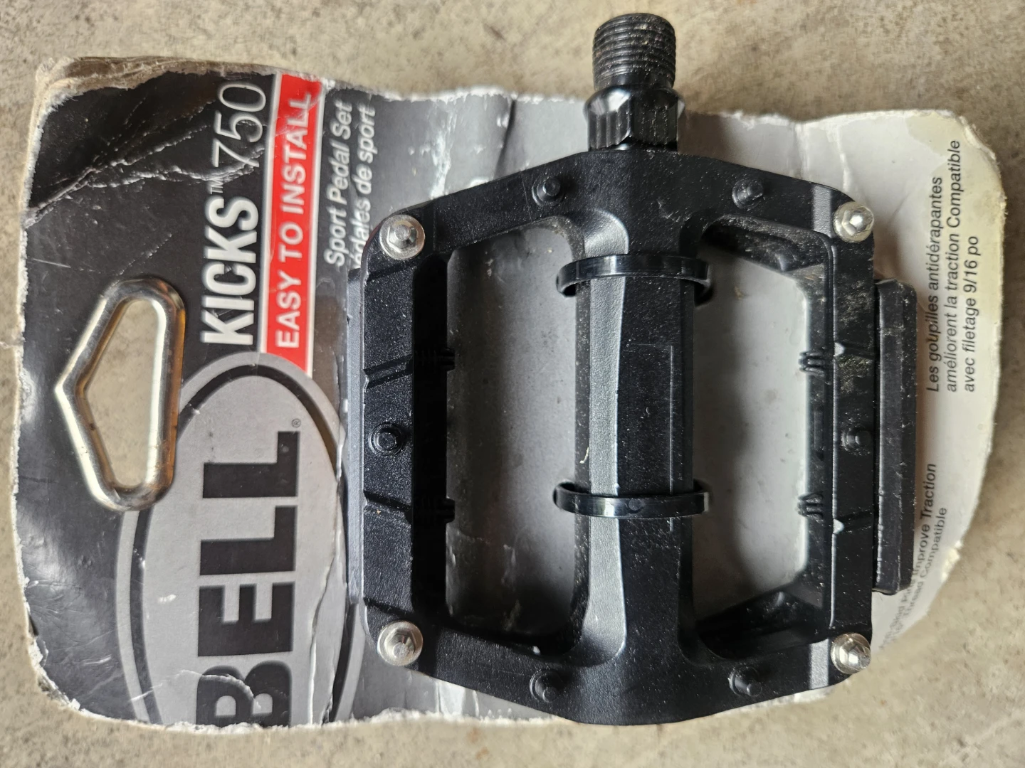 Bell Kicks 750 Sport Pedal Set