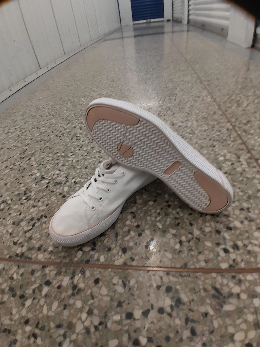 White Lacoste Canvas Sneakers Women's Size 8 - photo 2
