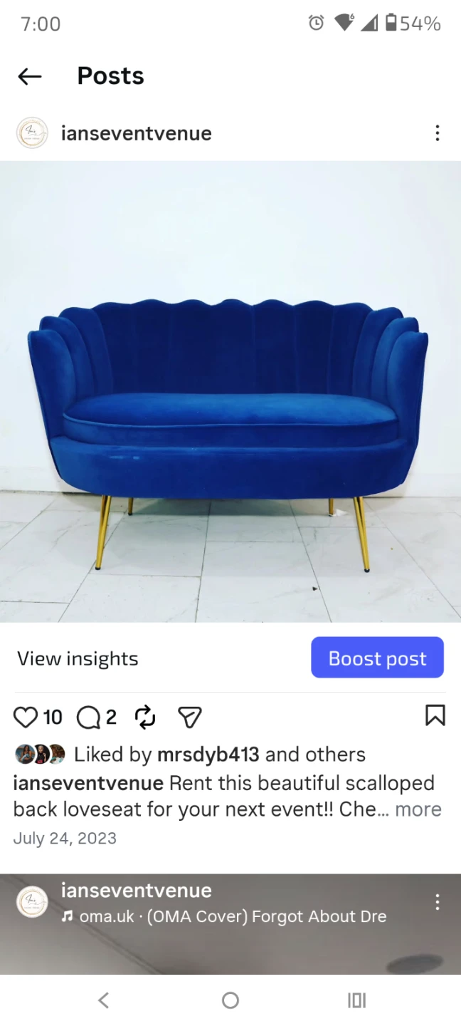 Blue Scalloped Back Loveseat