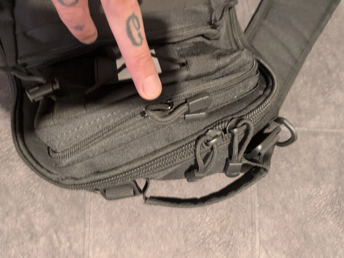 Cross body backpack. Brand new - photo 4