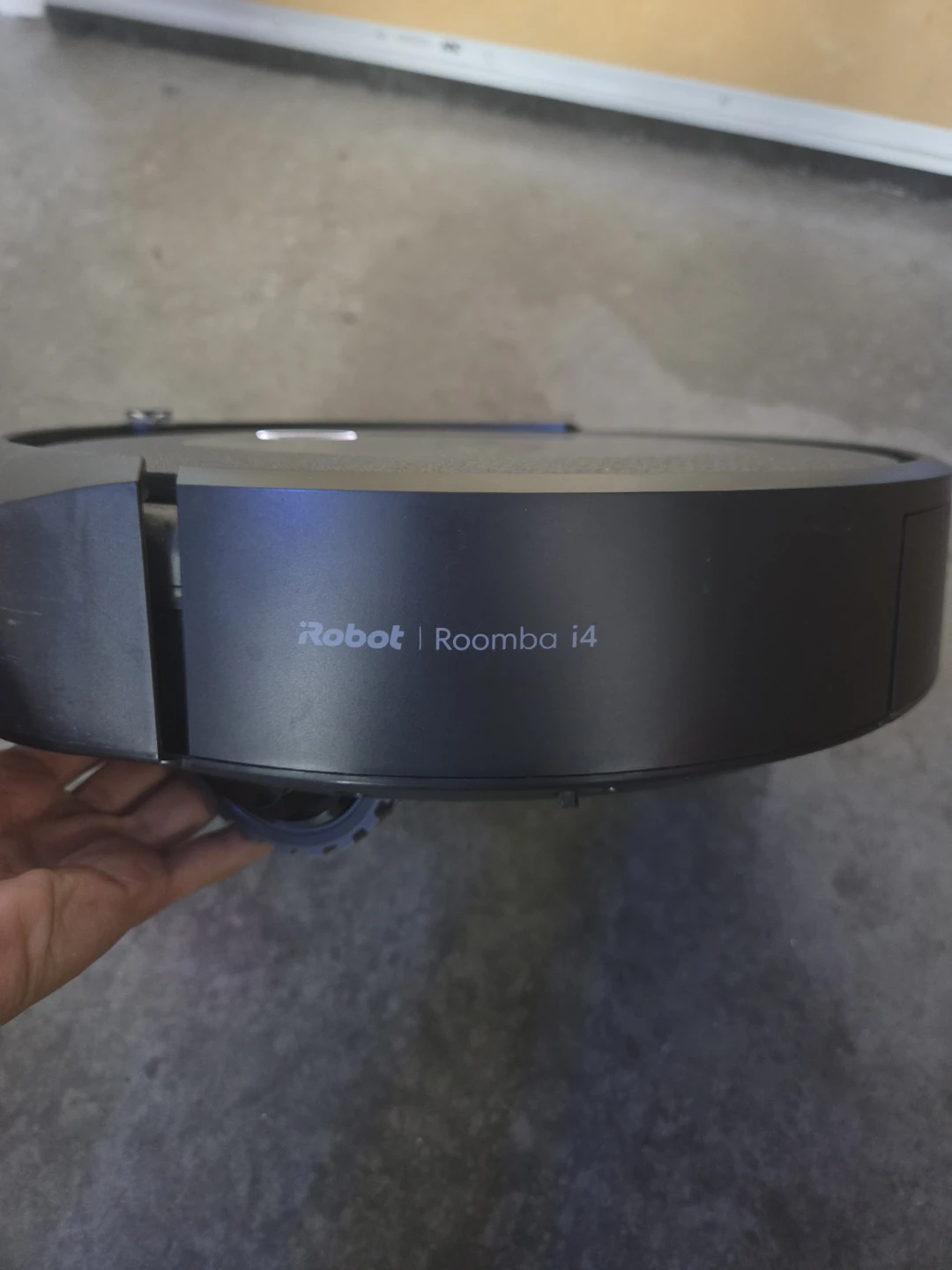 iRobot Roomba i4 Robot Vacuum - photo 4