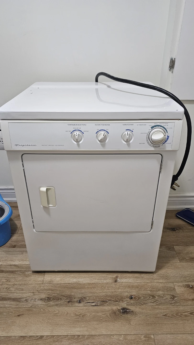 Frigidaire Electric Dryer - photo 4