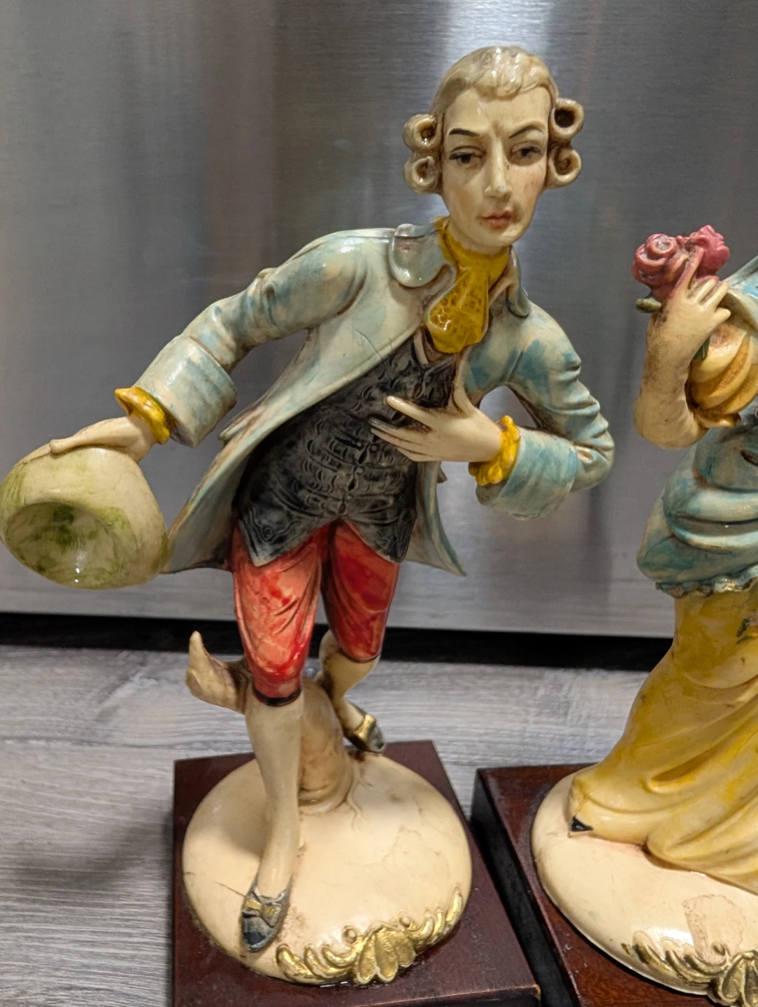 Vintage Fontanini Depose Italy Courting Couple Figurines - photo 2