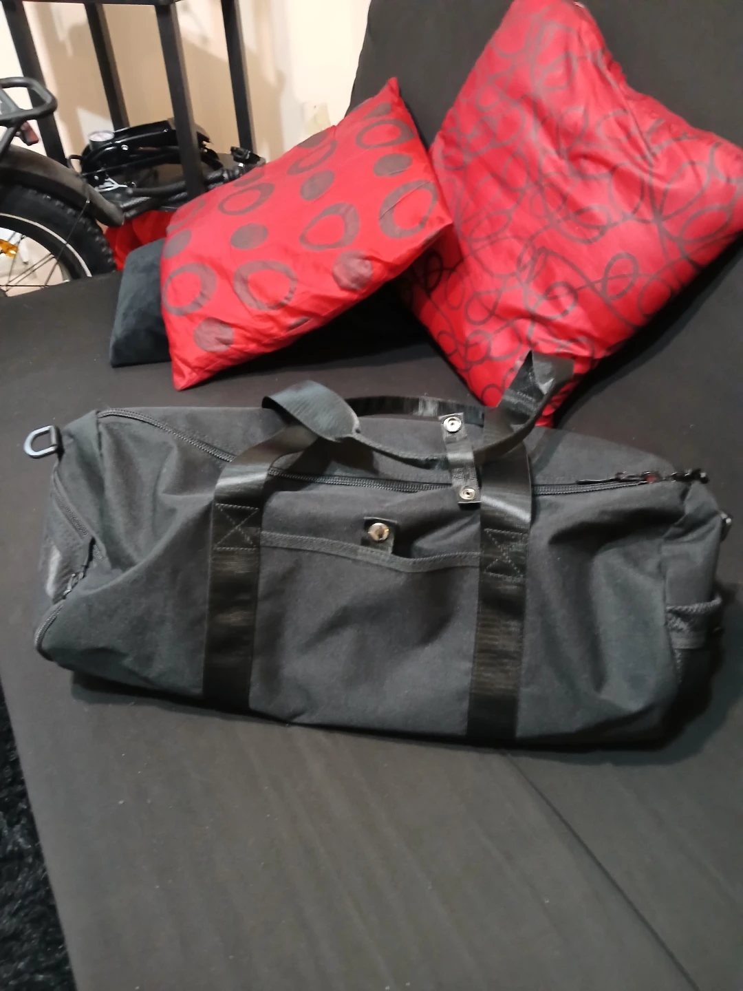 Tactical gun duffel bag Black multi pocket zipper closure - photo 2