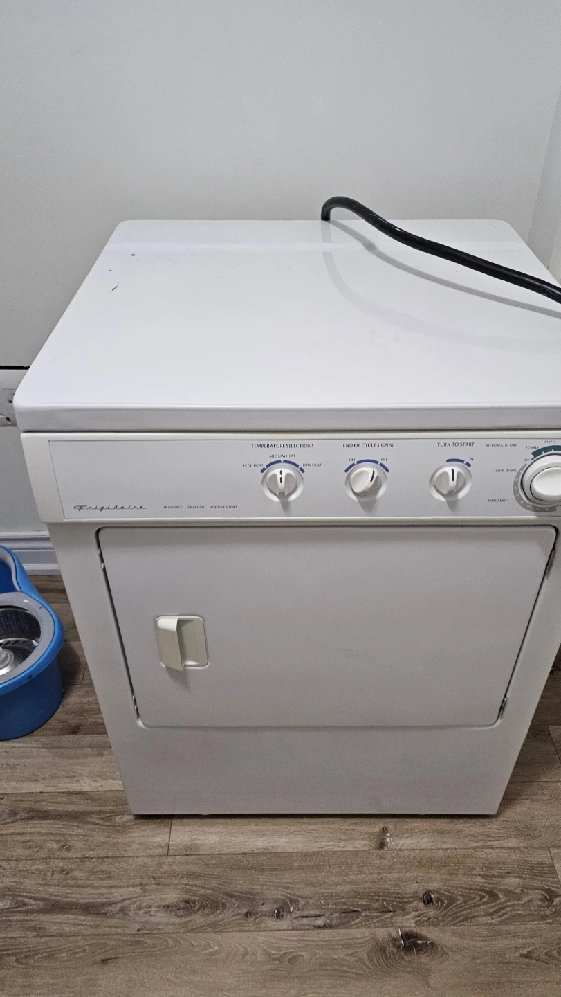 Frigidaire Dryer - photo 4