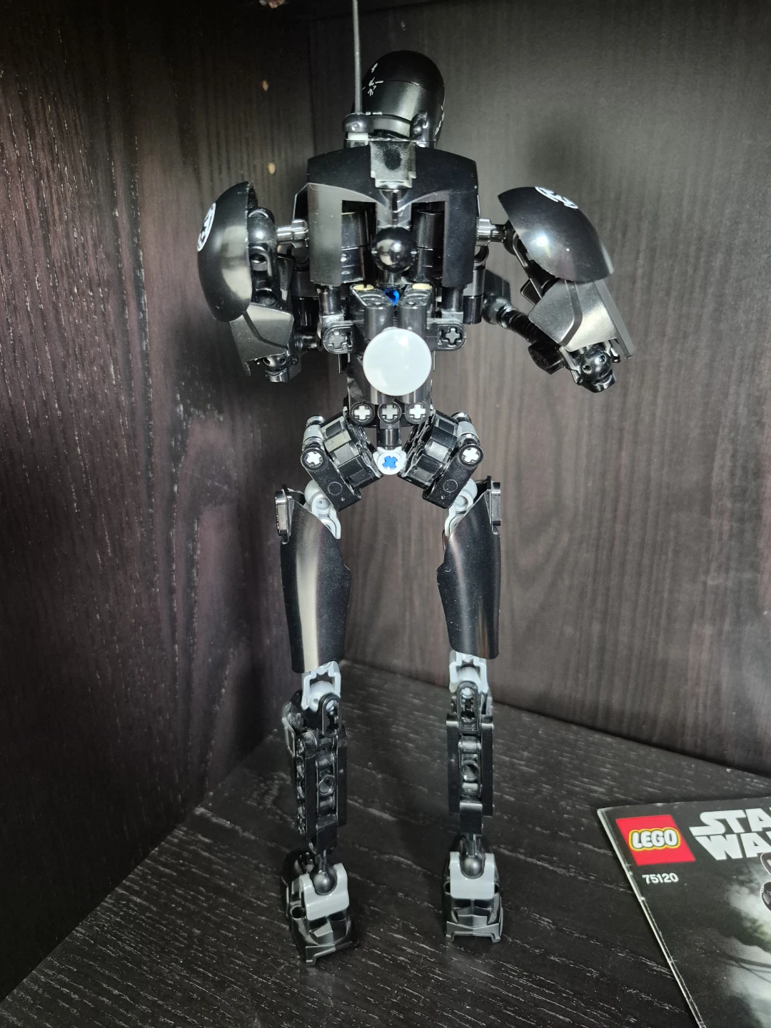 LEGO Star Wars K-2SO Buildable Figure Set 75120 - photo 5