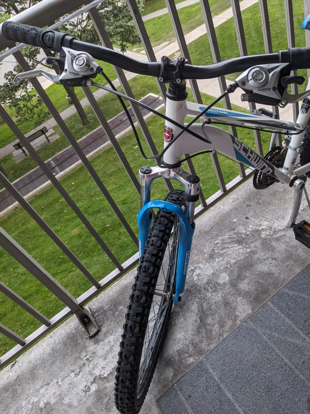 Schwinn Antrim Mountain Bike - photo 3