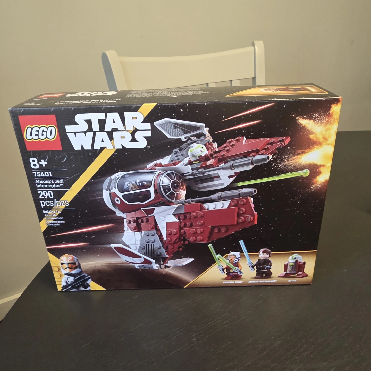 LEGO Star Wars Ahsoka's Jedi Interceptor Set 75401