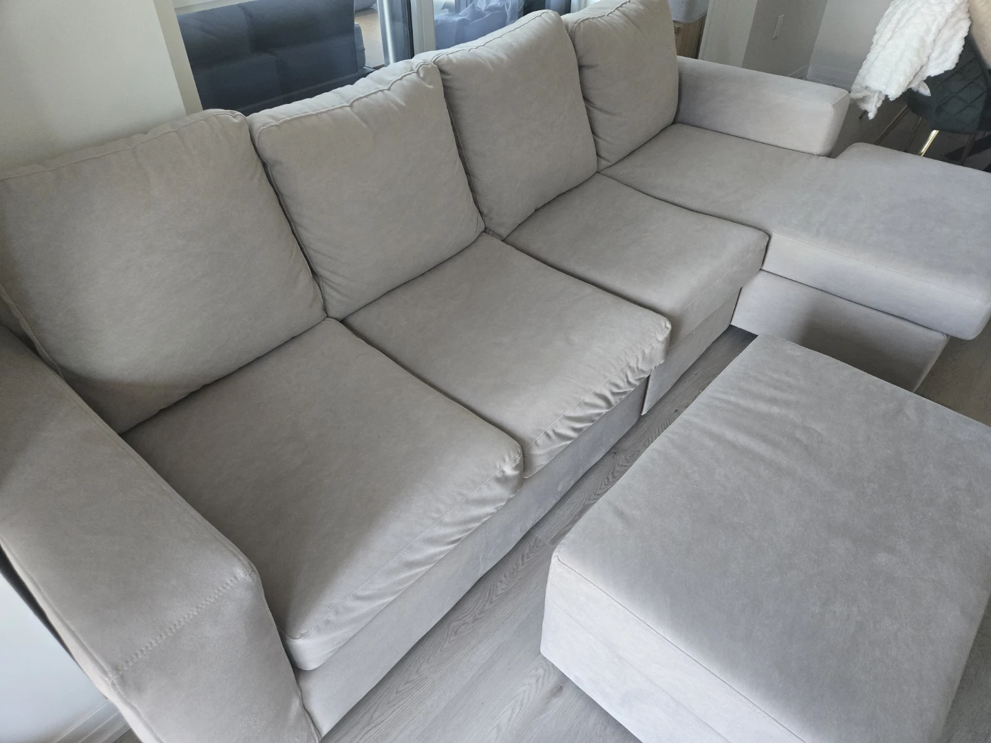 Sectional Sofa with Ottoman - photo 2