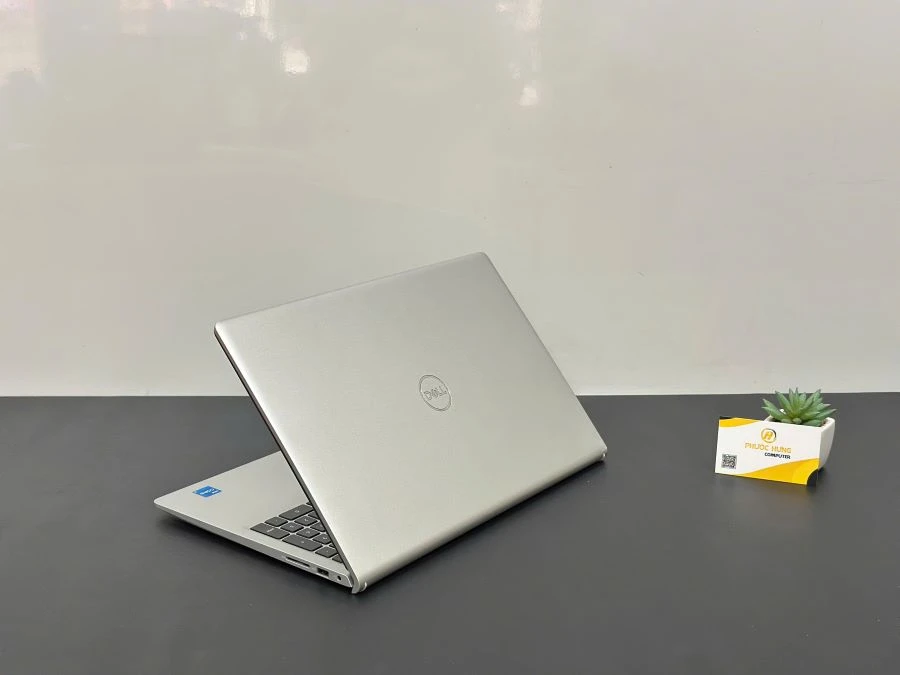2025 Dell i5/13Th gen/8GB Ram ! Works great like new - photo 2