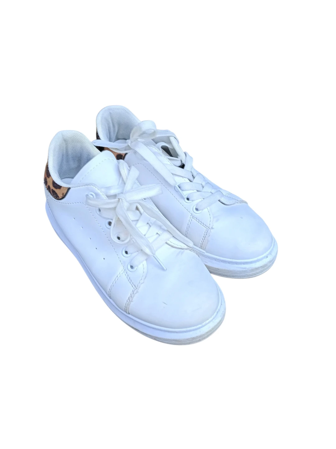 White Leopard Accent Fashion Sneakers - photo 3
