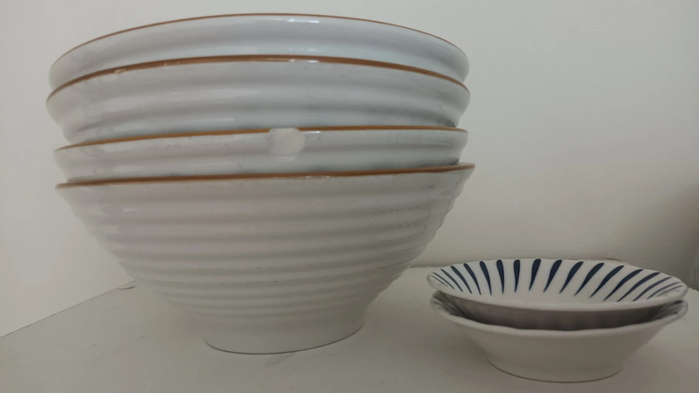 Set of 4 ceramic bowls - photo 2