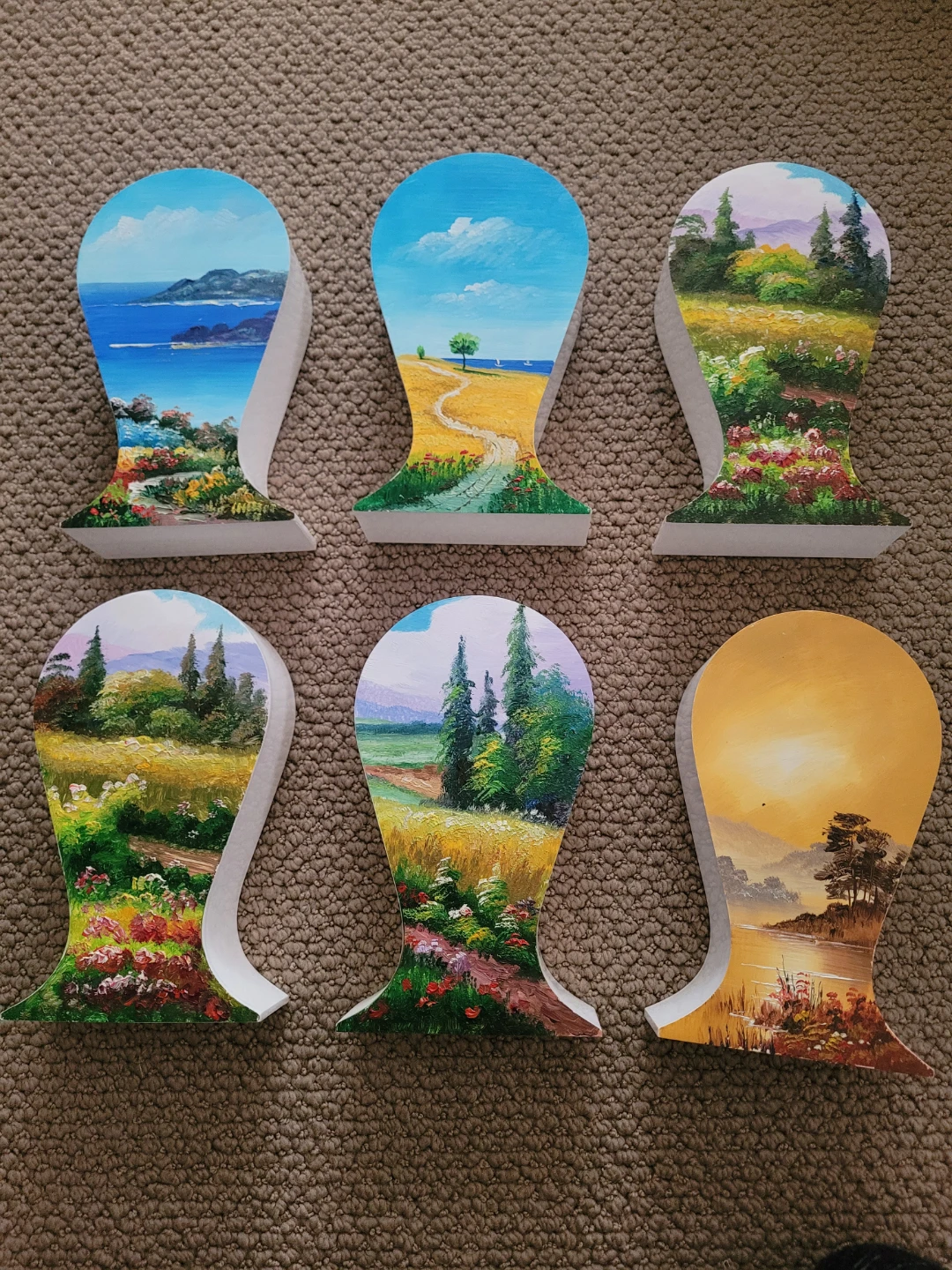 Set of 6 Decorative Landscape Busts