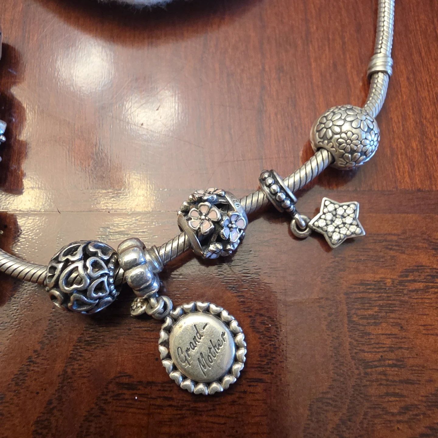 Authentic Pandora Sterling Silver Bracelet + 14 Charms - EUC - photo 4