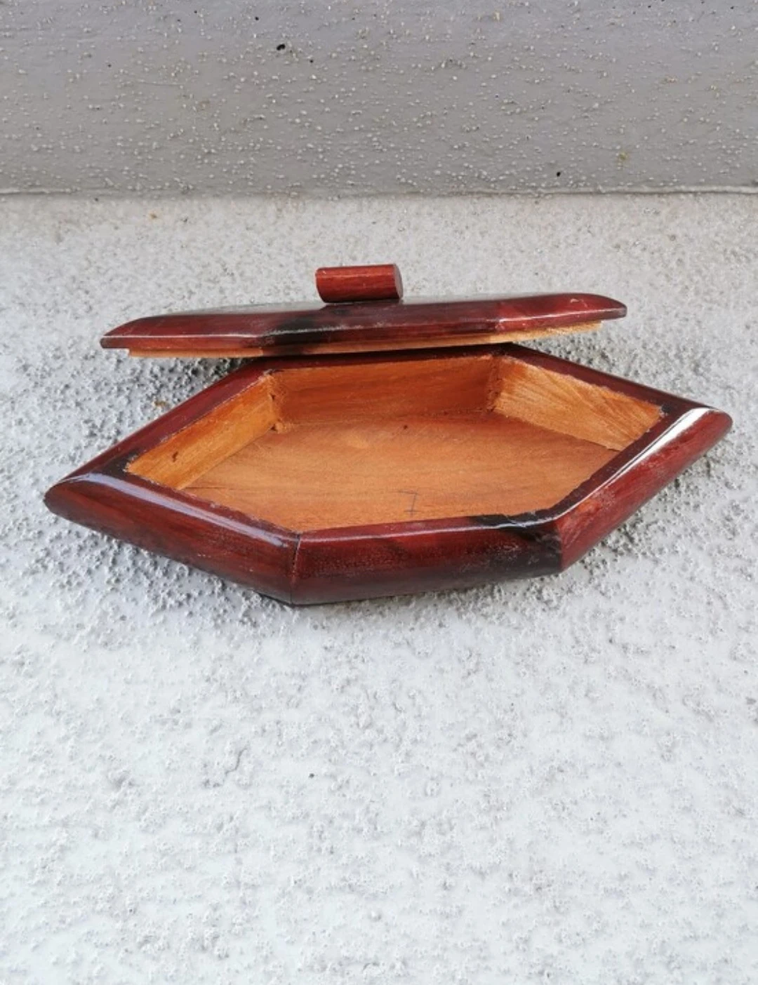 Vintage Hand Carved Hardwood Large Geometric Lidded Jewelry Box - photo 4