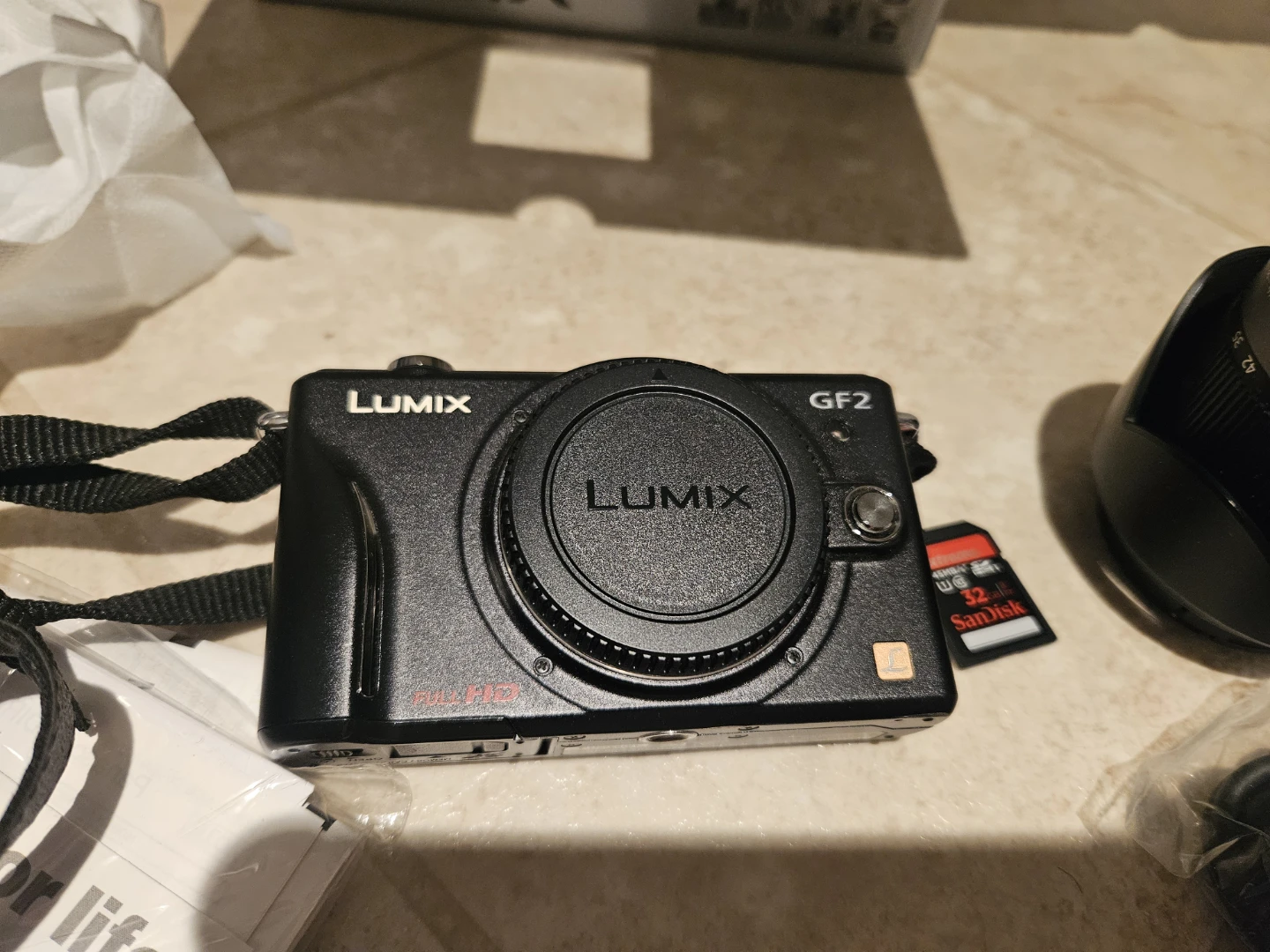 Panasonic Lumix DMC-GF2K Camera Kit with 14-42mm Lens - photo 4