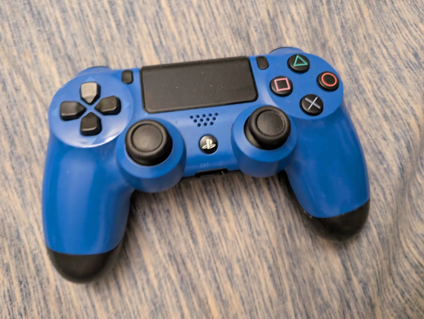 Blue days of play PS4 pro - photo 3