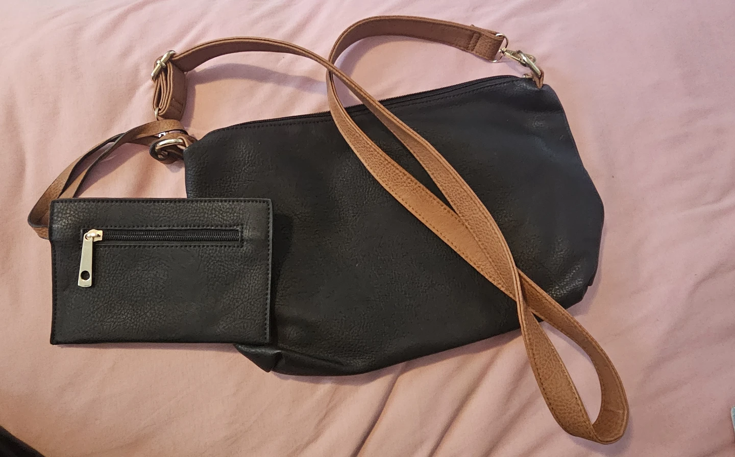 Black crossbody bag with wallet