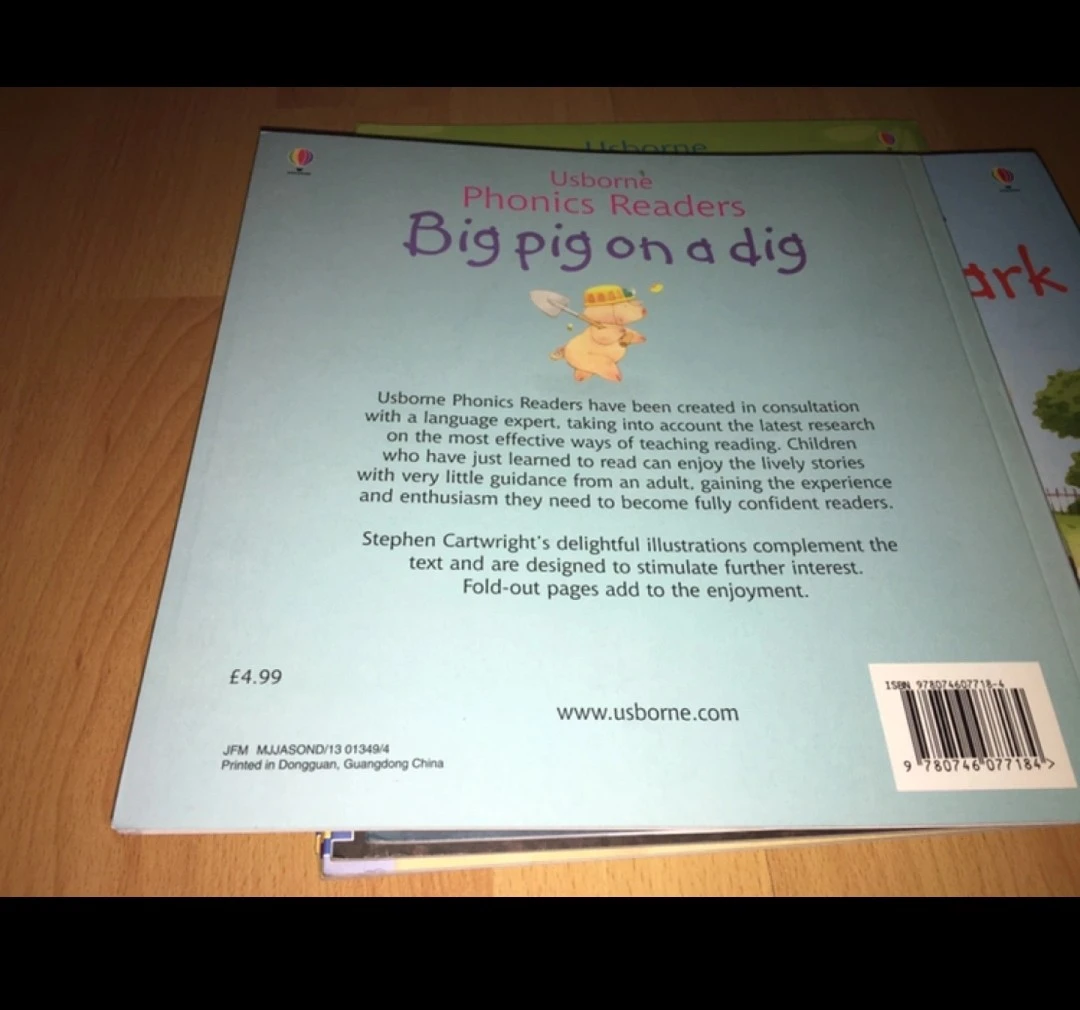 Usborne Phonics Readers Book Collection - photo 4